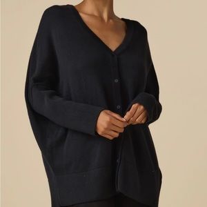 Vetta oversized v neck sweater